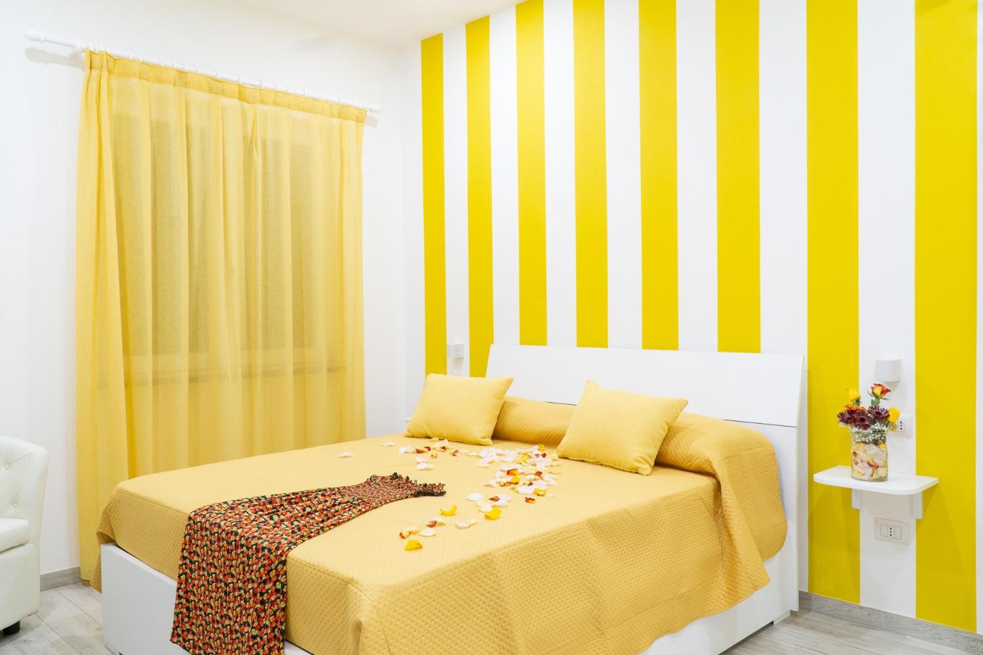 Summer Colors Rooms & Apartments เมตา ภายนอก รูปภาพ