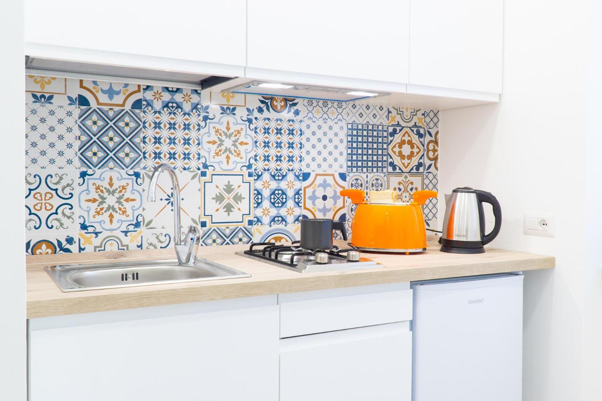 Summer Colors Rooms & Apartments เมตา ภายนอก รูปภาพ